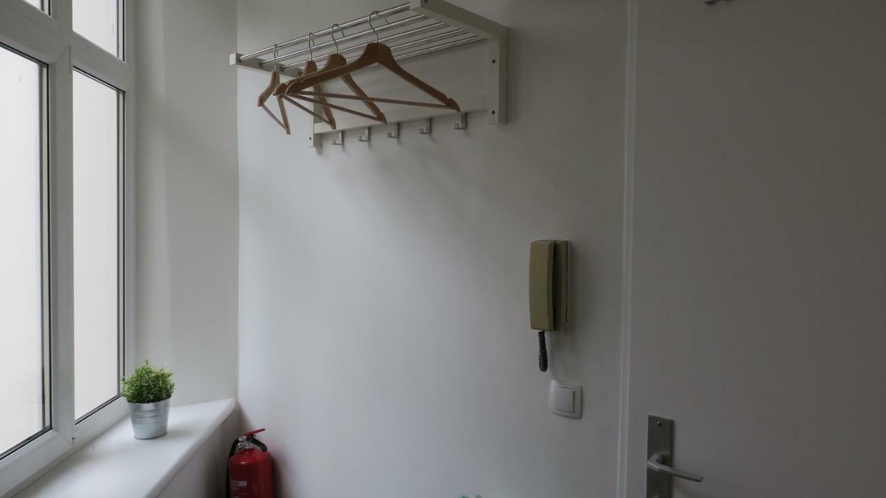 2 Zimmer Wohnung Wenen Buitenkant foto